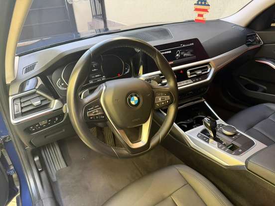 BMW-320i-2.0 16V TURBO GASOLINA GP AUTOMÁTICO BMW-320i-2020
