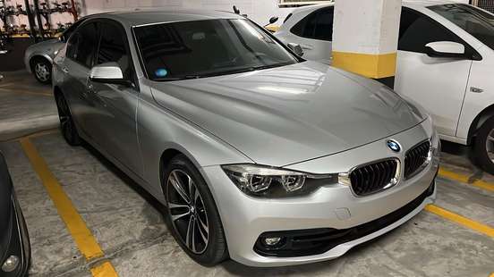 BMW-320i-2018