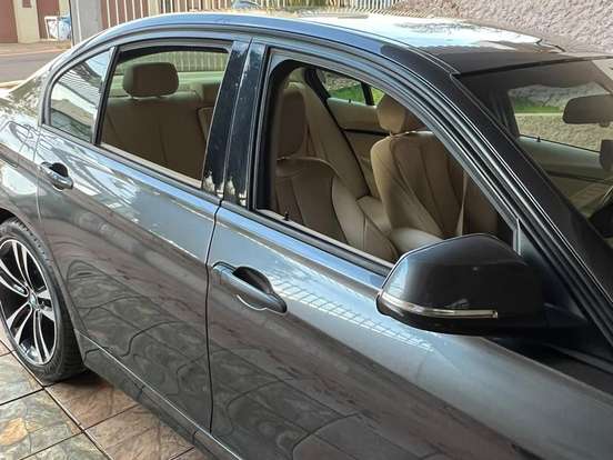 BMW-320i-2.0 SPORT 16V TURBO ACTIVE FLEX 4P AUTOMÁTICO BMW-320i-2018