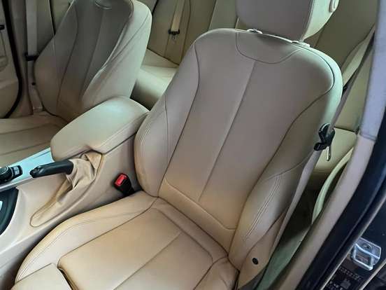 BMW-320i-2.0 SPORT 16V TURBO ACTIVE FLEX 4P AUTOMÁTICO BMW-320i-2018