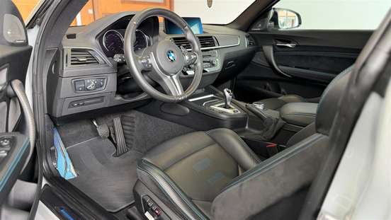 BMW-M2-2019