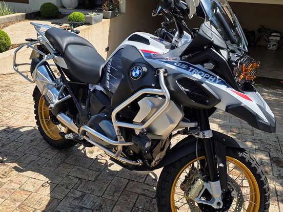 BMW-R 1250 GS ADVENTURE PREMIUM BMW-R 1250 GS ADVENTURE PREMIUM-2023