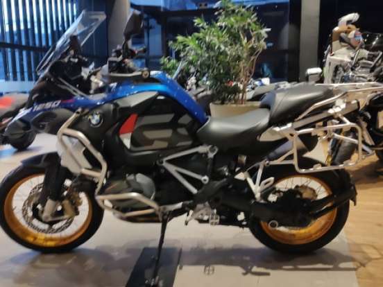 BMW-R 1250 GS ADVENTURE BMW-R 1250 GS ADVENTURE-2024