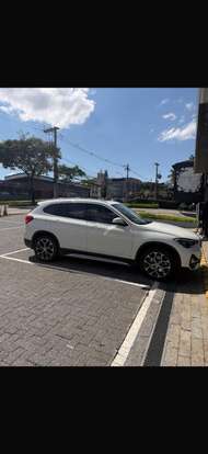 BMW-X1-2021