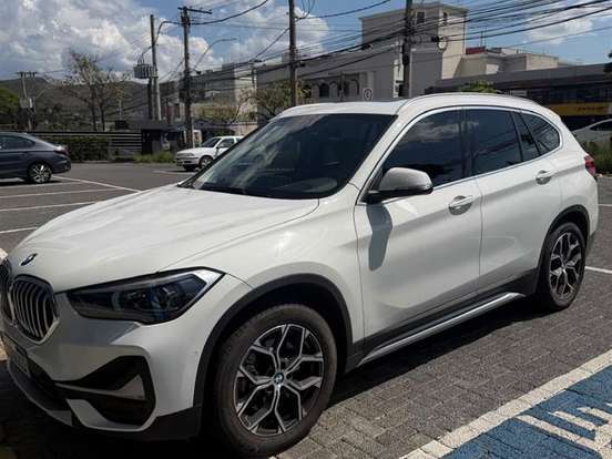 BMW-X1-2.0 16V TURBO ACTIVEFLEX SDRIVE20I X-LINE 4P AUTOMÁTICO BMW-X1-2021