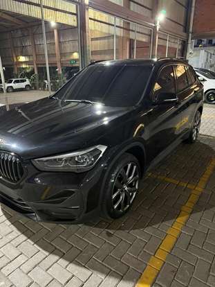 BMW-X1-2.0 16V TURBO ACTIVEFLEX SDRIVE20I GP 4P AUTOMÁTICO BMW-X1-2022