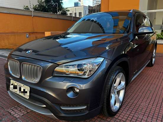 BMW-X1-2.0 16V TURBO GASOLINA SDRIVE20I 4P AUTOMÁTICO BMW-X1-2013