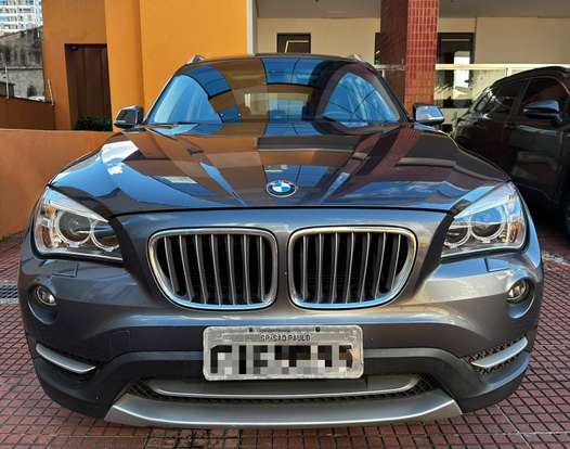 BMW-X1-2013