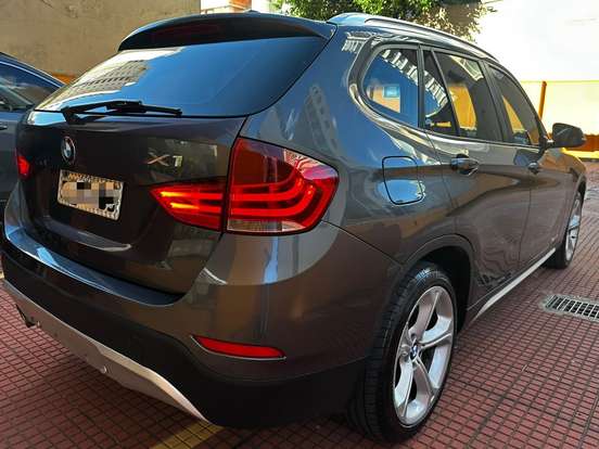 BMW-X1-2.0 16V TURBO GASOLINA SDRIVE20I 4P AUTOMÁTICO BMW-X1-2013