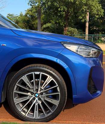 BMW-X1-2023