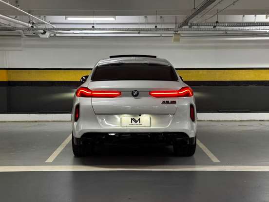 BMW-X6-2023