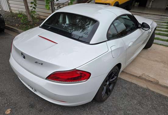 BMW-Z4-2.0 16V TURBO GASOLINA SDRIVE20I AUTOMÁTICO BMW-Z4-2015
