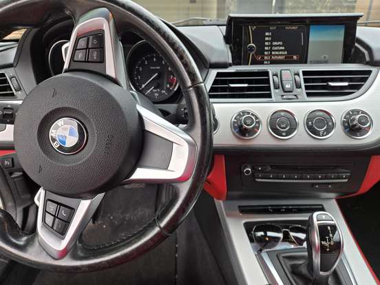 BMW-Z4-2.0 16V TURBO GASOLINA SDRIVE20I AUTOMÁTICO BMW-Z4-2015