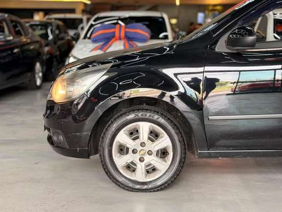 CHEVROLET-AGILE-2012