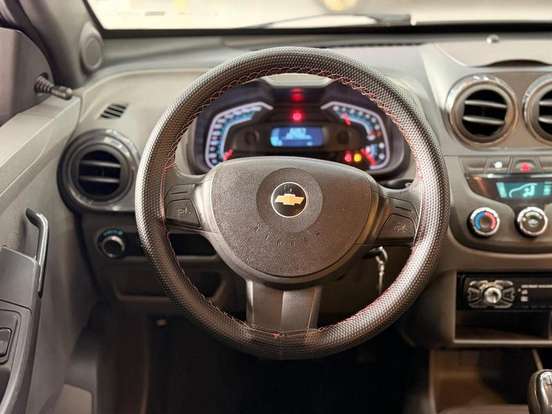 CHEVROLET-AGILE-2012