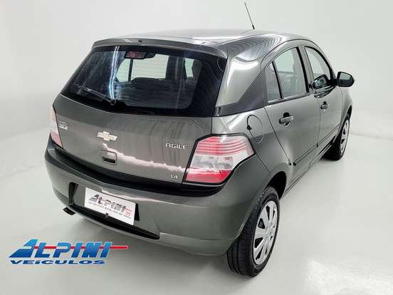 CHEVROLET-AGILE-2011