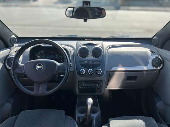 CHEVROLET-AGILE-2011