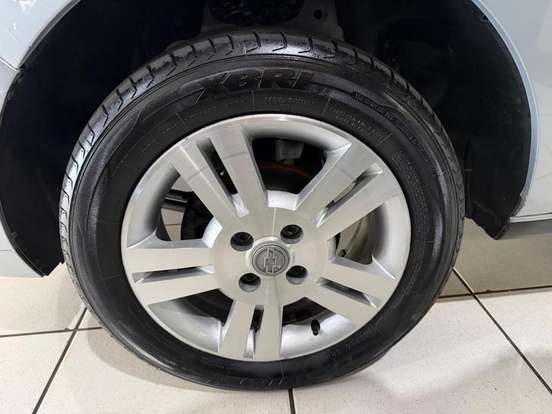 CHEVROLET-AGILE-2012