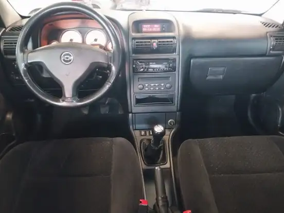 CHEVROLET-ASTRA-2011