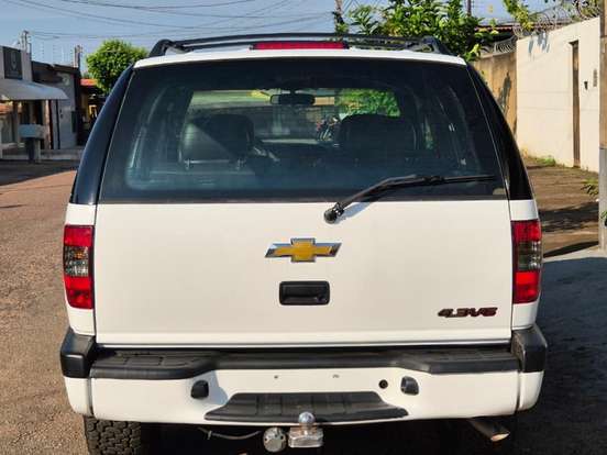 CHEVROLET-BLAZER-2.4 MPFI 4X2 8V GASOLINA 4P MANUAL CHEVROLET-BLAZER-2002