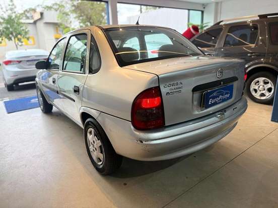 CHEVROLET-CORSA-1.0 MPFI CLASSIC 8V GASOLINA 4P MANUAL CHEVROLET-CORSA-2004