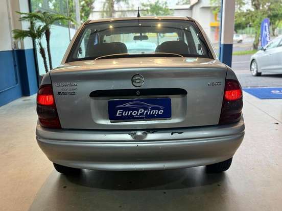 CHEVROLET-CORSA-2004