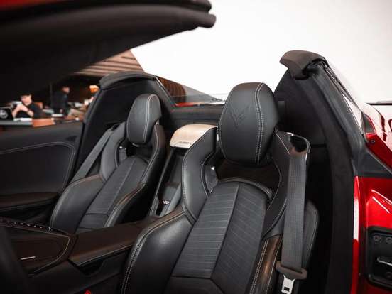 CHEVROLET-CORVETTE-6.2 V8 LT3 GASOLINA STINGRAY CONVERSIVEL AUTOMÁTICO CHEVROLET-CORVETTE-2022