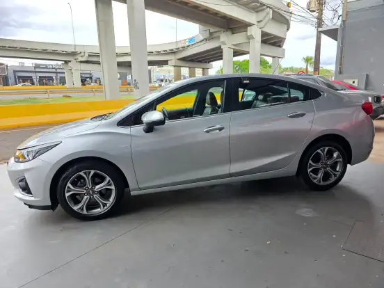 CHEVROLET-CRUZE-2019