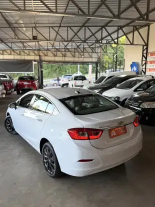 CHEVROLET-CRUZE-2019