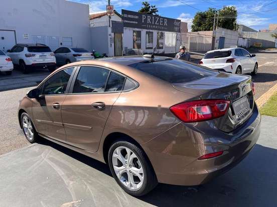CHEVROLET-CRUZE-2019