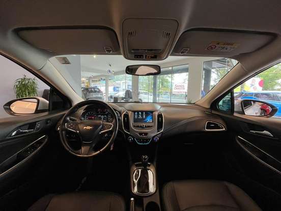 CHEVROLET-CRUZE-2018