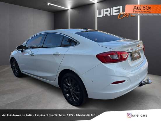 CHEVROLET-CRUZE-2019