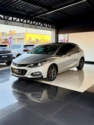 CHEVROLET-CRUZE-2017