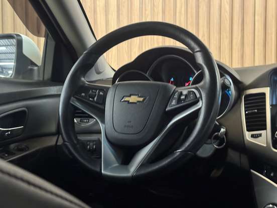 CHEVROLET-CRUZE-2014