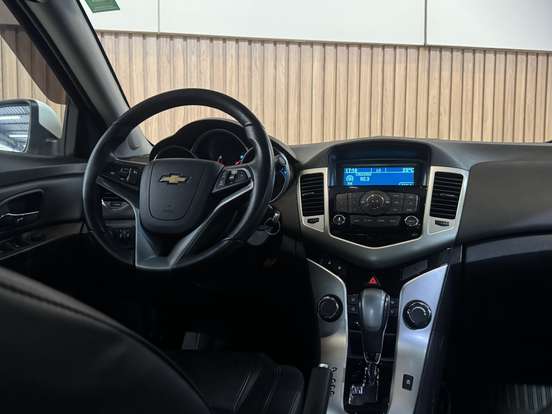 CHEVROLET-CRUZE-2014
