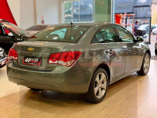 CHEVROLET-CRUZE-1.8 LT 16V FLEX 4P AUTOMÁTICO CHEVROLET-CRUZE-2013