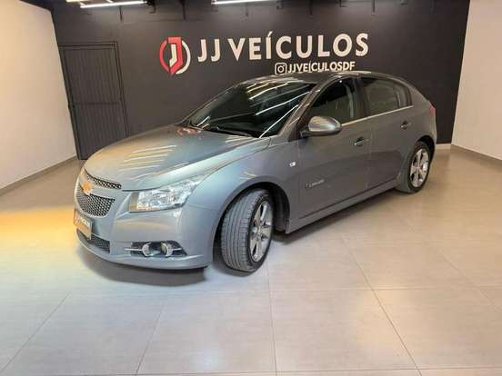 CHEVROLET-CRUZE-2013