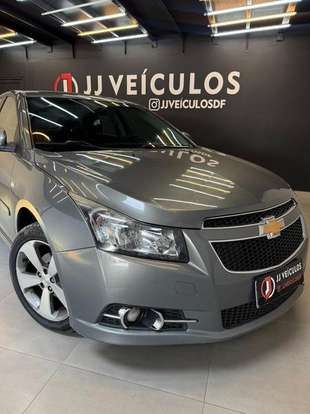 CHEVROLET-CRUZE-2013