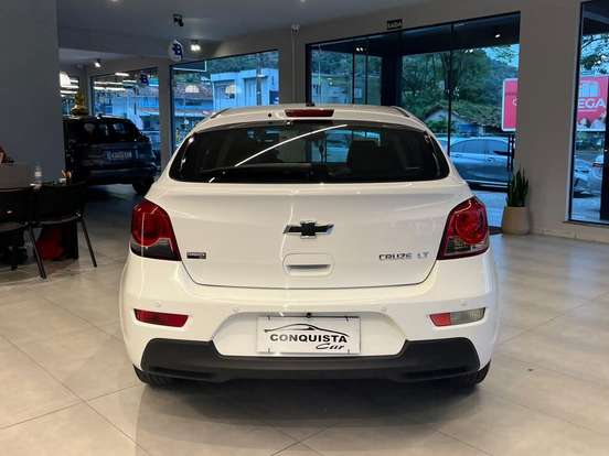 CHEVROLET-CRUZE-1.8 LT SPORT6 16V FLEX 4P AUTOMÁTICO CHEVROLET-CRUZE-2016