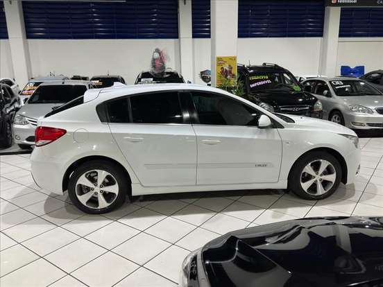 CHEVROLET-CRUZE-1.8 LT SPORT6 16V FLEX 4P AUTOMÁTICO CHEVROLET-CRUZE-2013