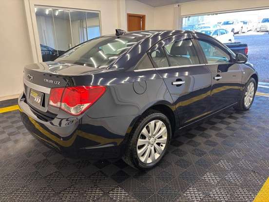CHEVROLET-CRUZE-2012
