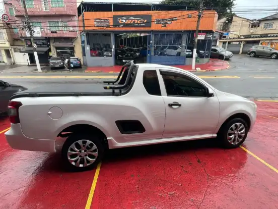 CHEVROLET-MONTANA-2018