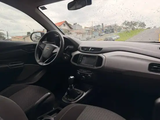 CHEVROLET-ONIX-2019