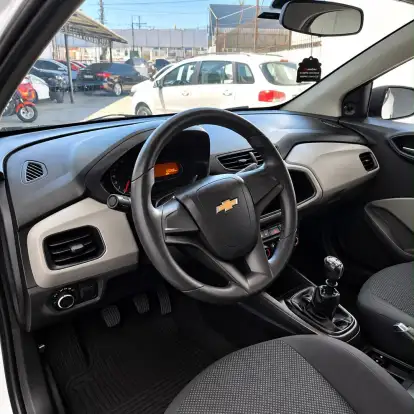 CHEVROLET-ONIX-1.0 MPFI JOY 8V FLEX 4P MANUAL CHEVROLET-ONIX-2018