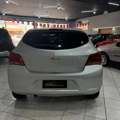 CHEVROLET-ONIX-2019
