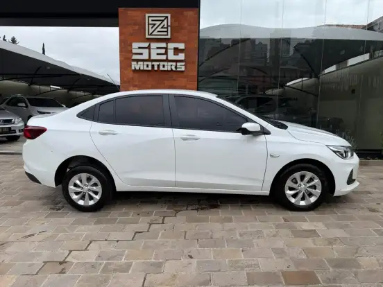 CHEVROLET-ONIX-1.0 TURBO FLEX PLUS LT AUTOMÁTICO CHEVROLET-ONIX-2022