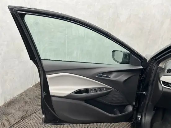 CHEVROLET-ONIX-2024