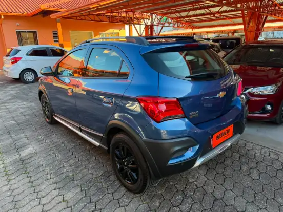 CHEVROLET-ONIX-1.4 MPFI ACTIV 8V FLEX 4P AUTOMÁTICO CHEVROLET-ONIX-2018