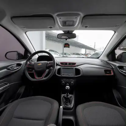 CHEVROLET-ONIX-2015