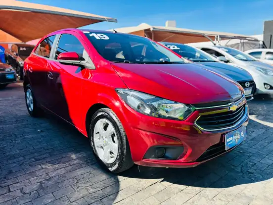 CHEVROLET-ONIX-1.4 MPFI LT 8V FLEX 4P AUTOMÁTICO CHEVROLET-ONIX-2018